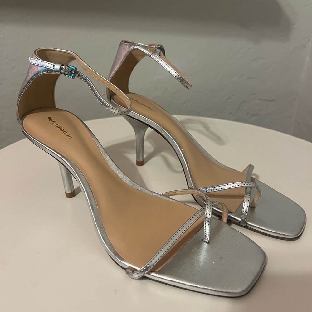 Reformation Gigi Strappy Mid Heel Sandal In Silver